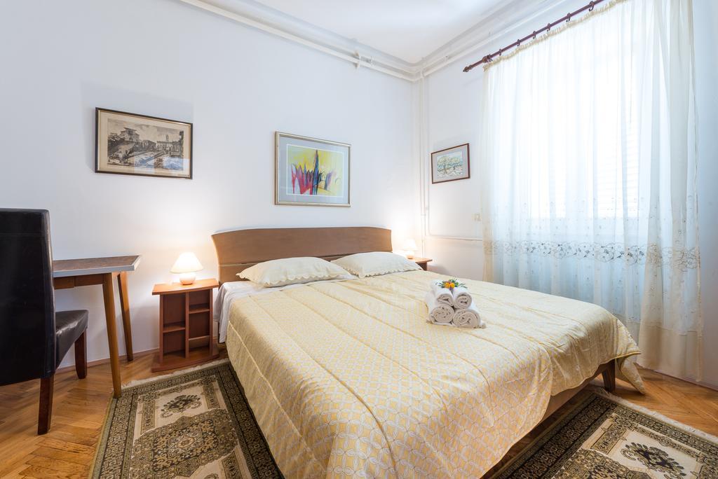 K&L Central Apartments Dubrovnik Luaran gambar